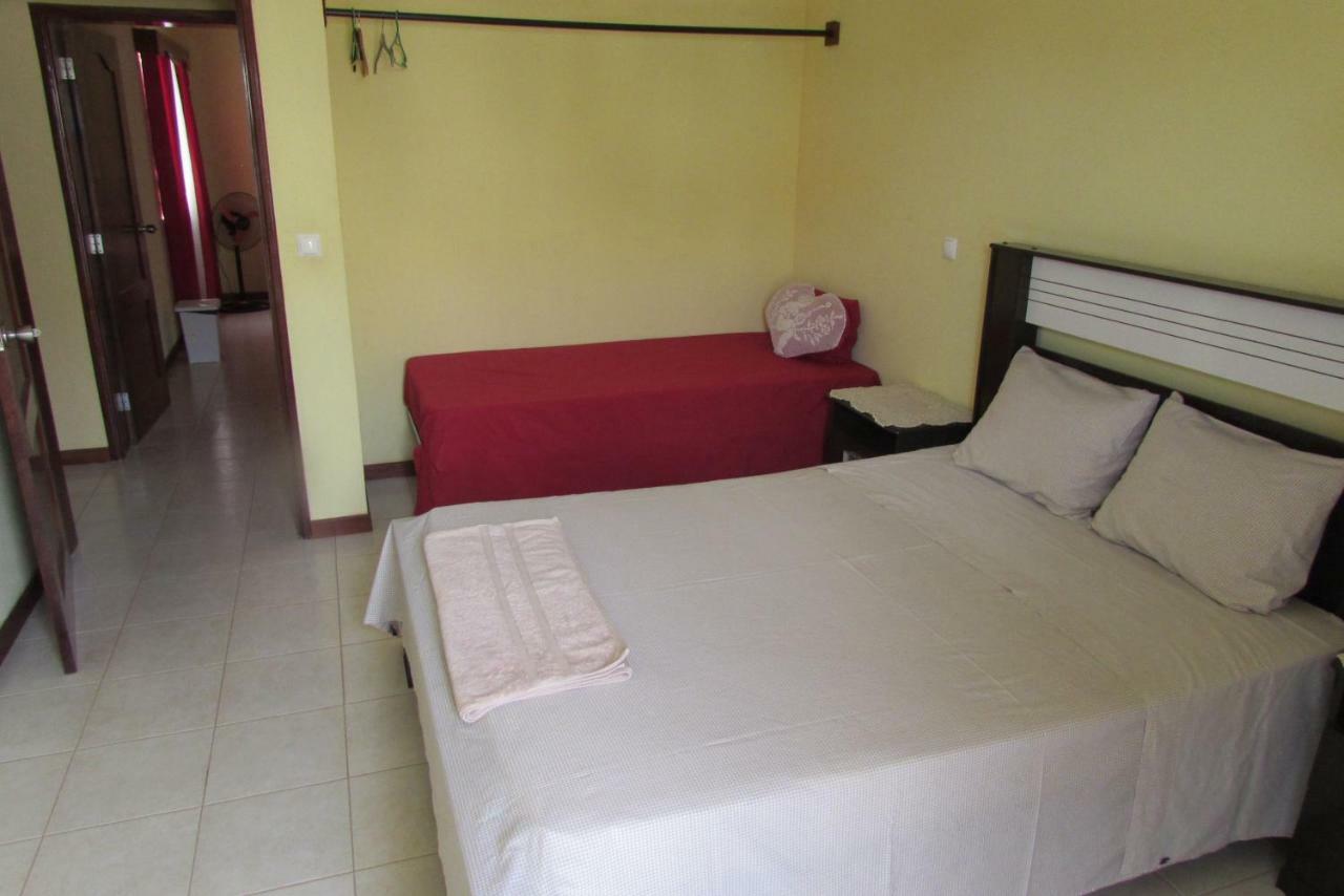Nocleg ze śniadaniem Rooming House Espargos